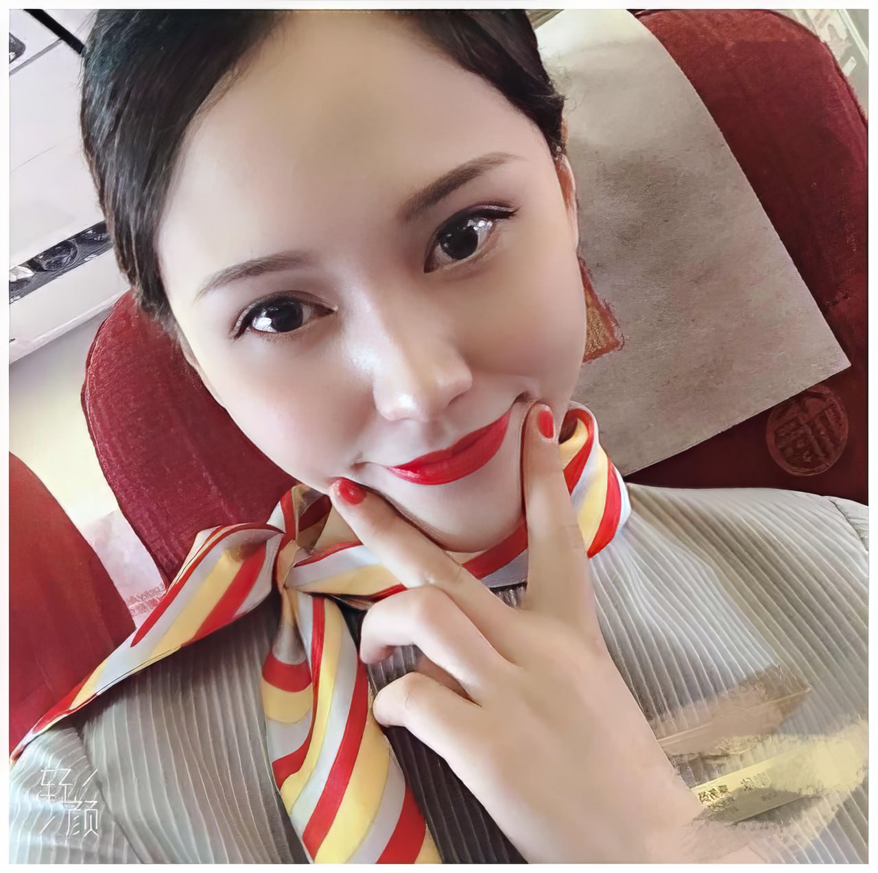 春秋航空空姐「卿沐语」被金主包养视频流出!口爆深喉无套内射，鸡巴抽脸，该玩的都给玩遍了