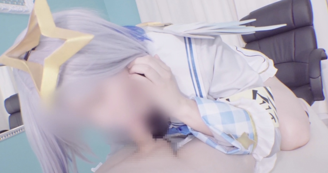 Cosplay少女最爱吃叔叔大肉肠